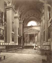 Central altar in the Cathedral